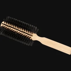 Action Brosse à cheveux* Soins Capillaires