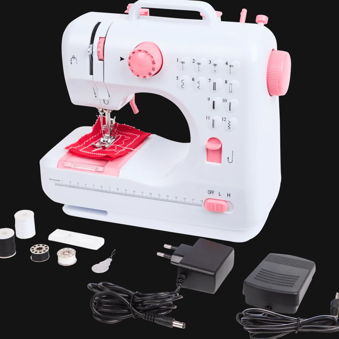 Action Machine à coudre Avec* Outils