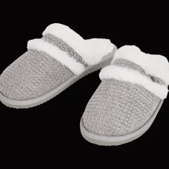 Action Pantoufles à enfiler* Chaussures