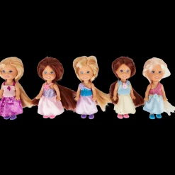 Action Poupées Chloe Girlz* Peluches Et Poupées