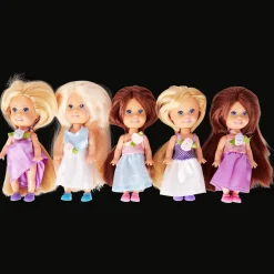 Action Poupées Chloe Girlz* Peluches Et Poupées